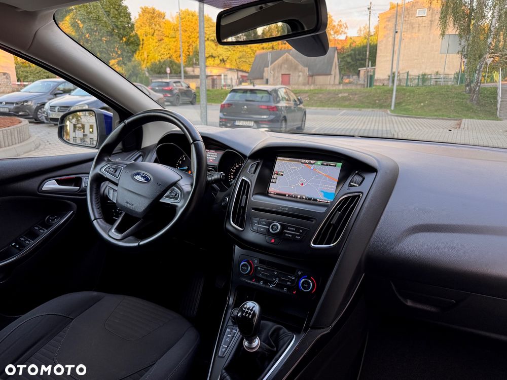 Ford Focus 1.0 EcoBoost Titanium ASS - 16