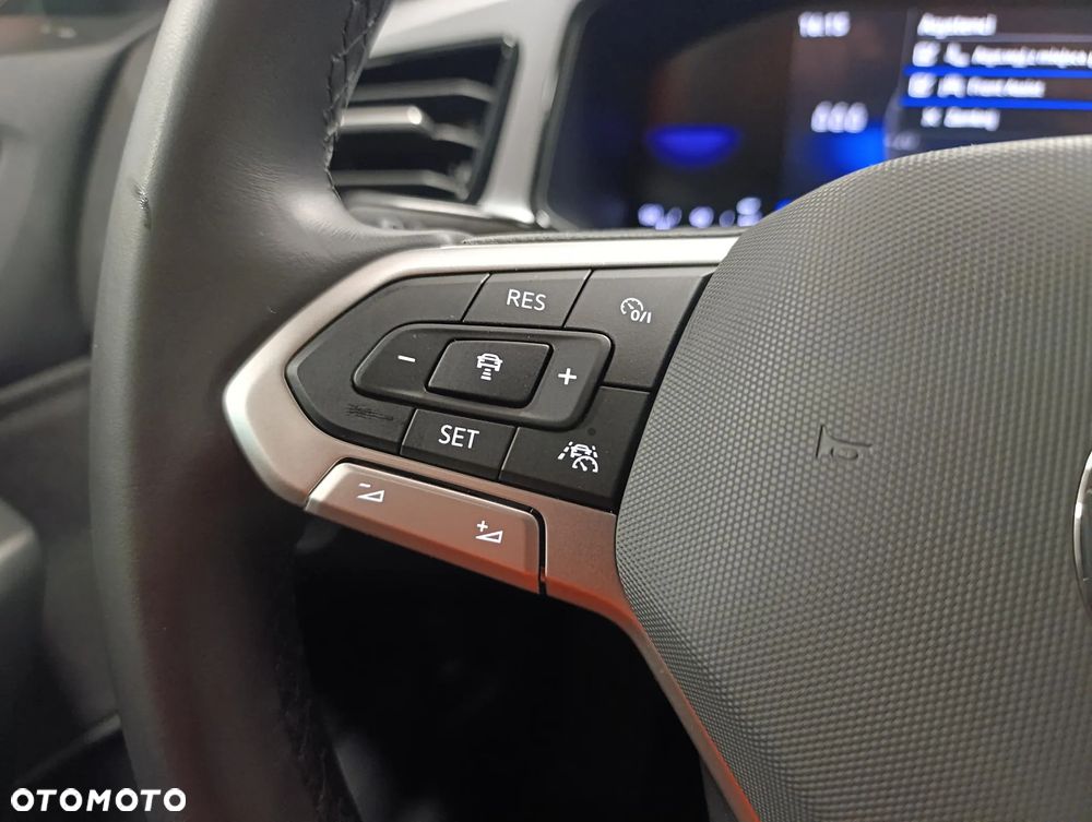 Volkswagen T-Roc 1.0 TSI Life - 12