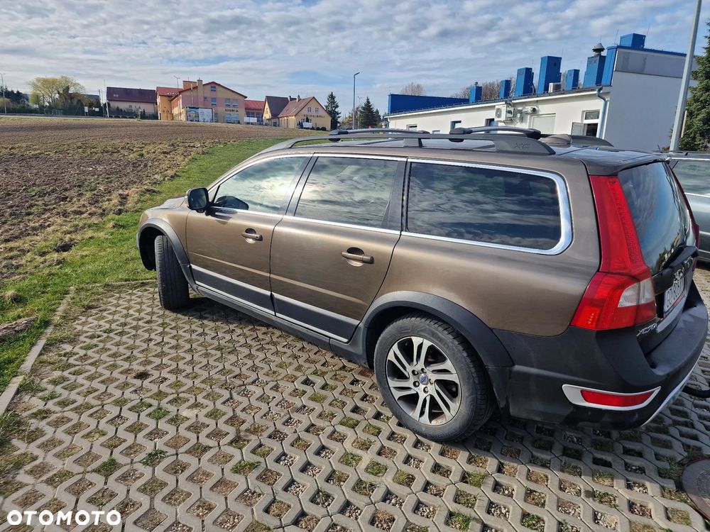 Volvo XC 70 T6 AWD Dynamic Summum - 2