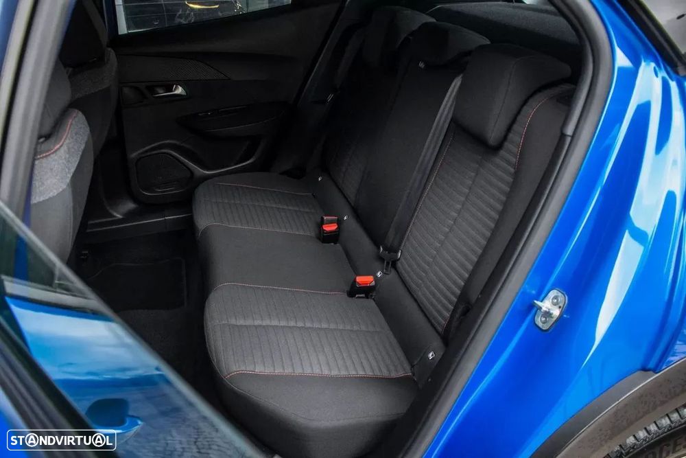 Peugeot 2008 1.2 PureTech Active - 26