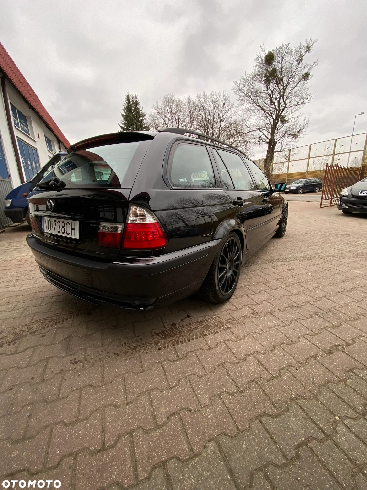 BMW Seria 3 330i - 4