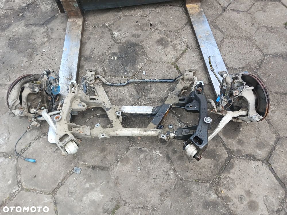 Wózek belka przód przednia BMW E39 3.0D wachacz prawy lewy zwrotnica zacisk drążek stabilizatora - 1