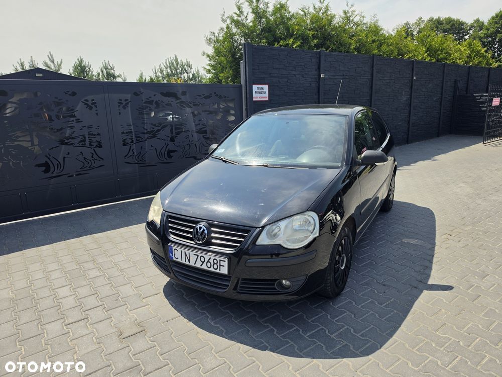 Volkswagen Polo - 1