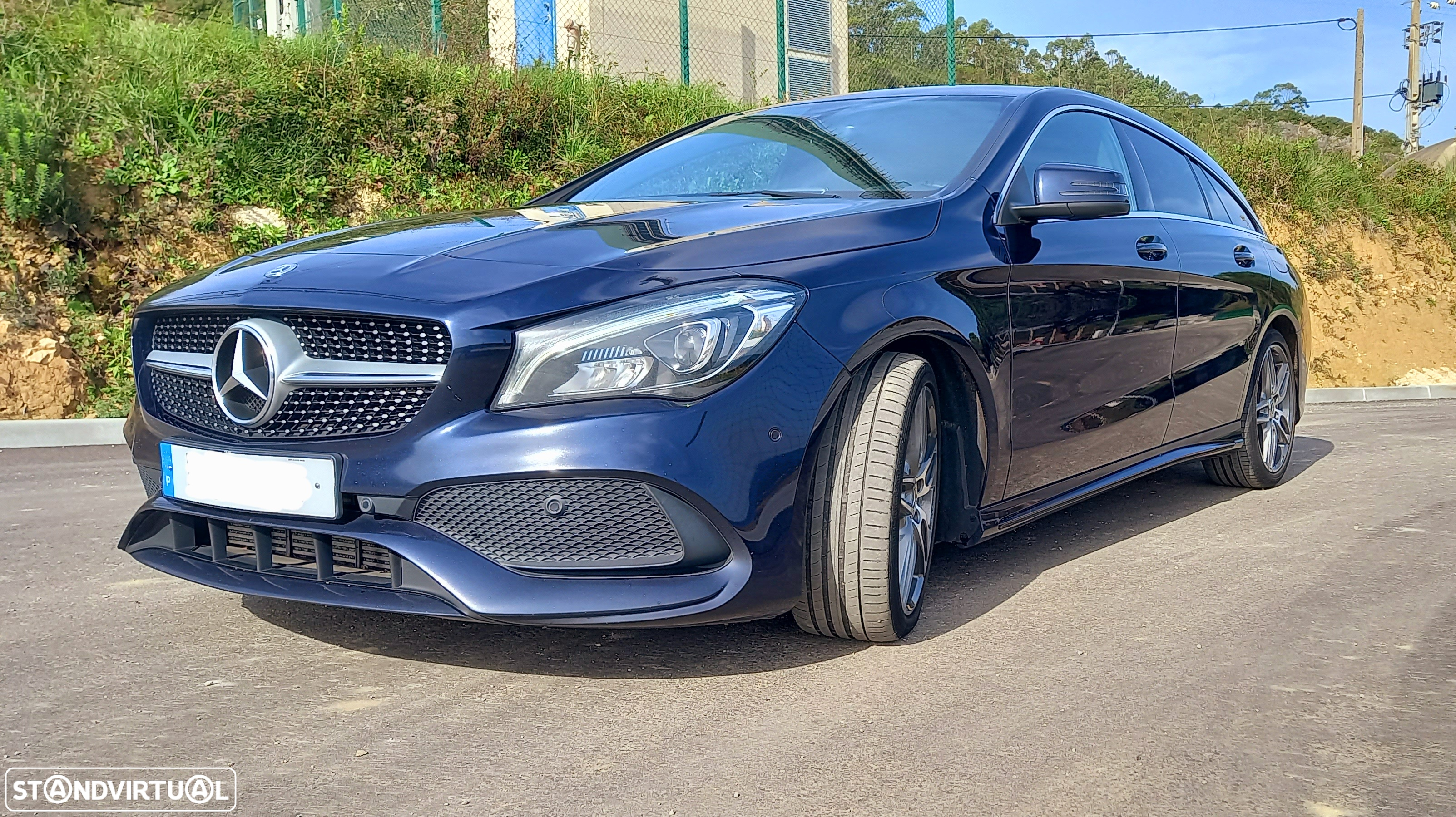 Mercedes-Benz CLA 200 d Shooting Brake AMG Line - 11