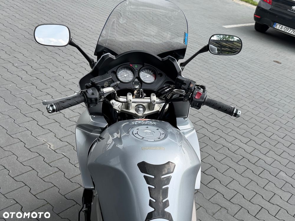 Honda CBF - 21