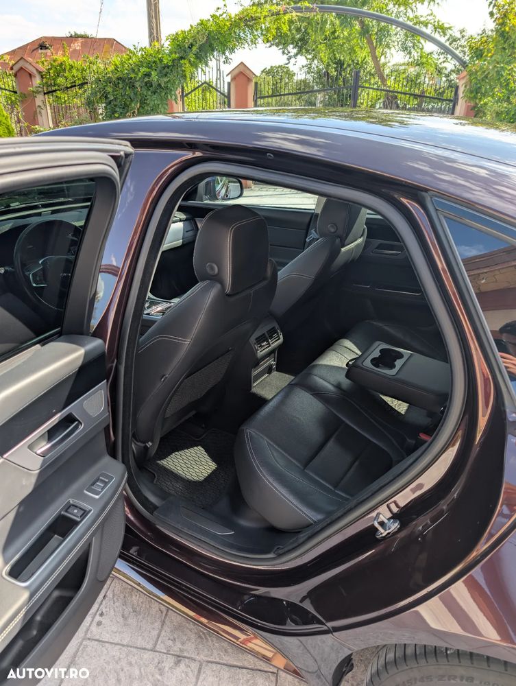 Jaguar XF 25d AWD R-Sport - 12