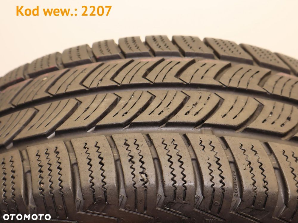 Continental VancoWinter 2 - 215/65 R16C - 8