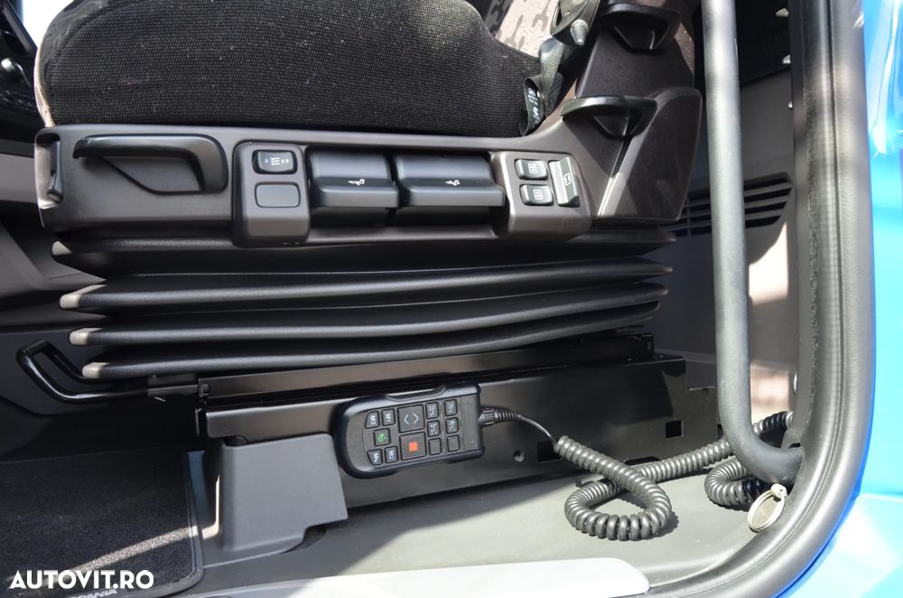 Scania S 500 / MEGA / 2023r / ACC / KLIMA P. / FULL LED / FULL AIR / WAGA / DE 5851 - 23