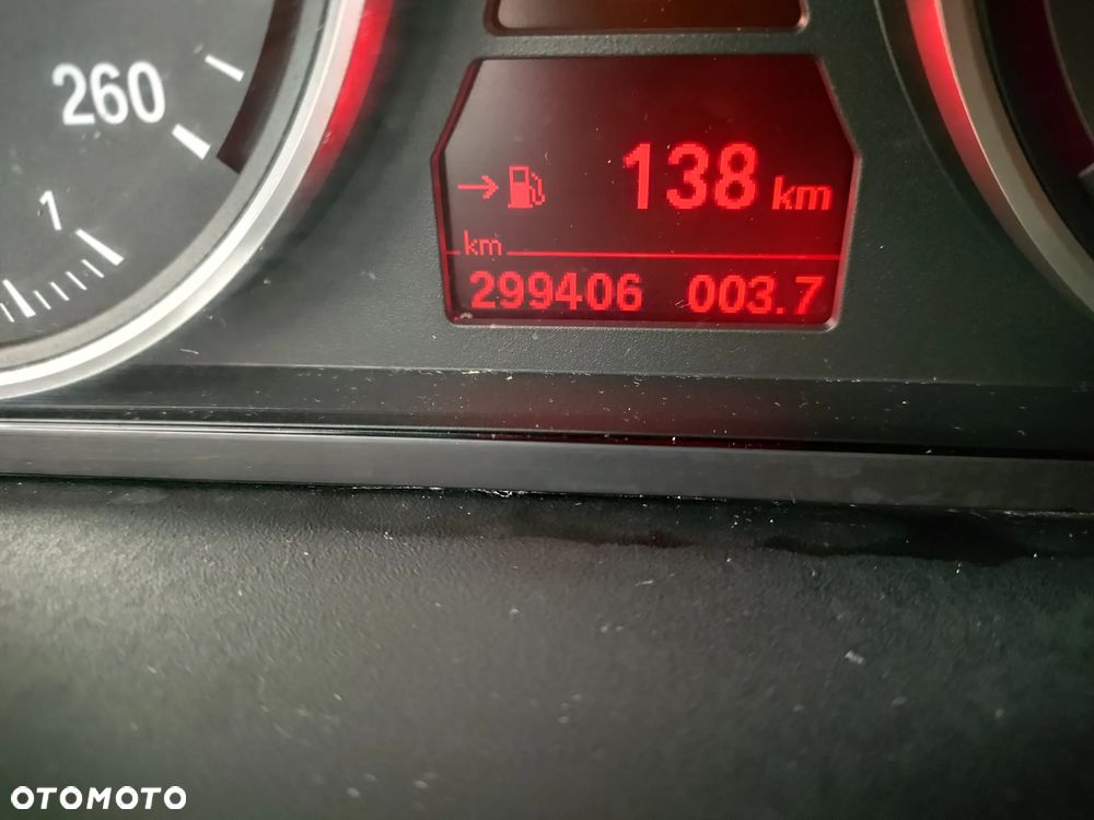 BMW Seria 5 530d xDrive Edition Sport - 10