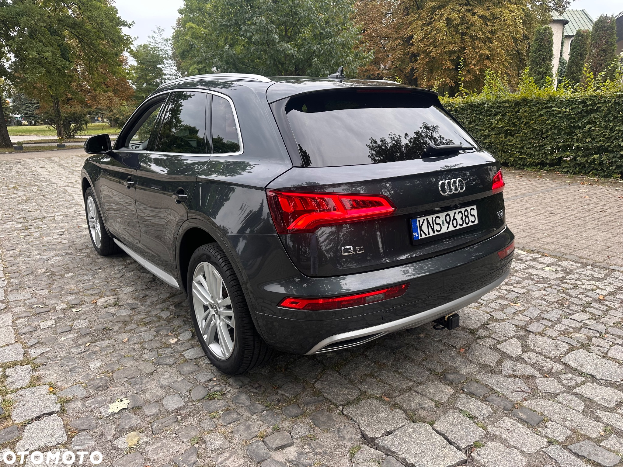 Audi Q5 2.0 TFSI quattro S tronic design - 4