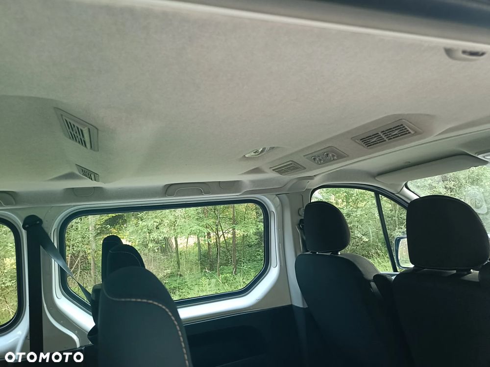 Renault Trafic - 15