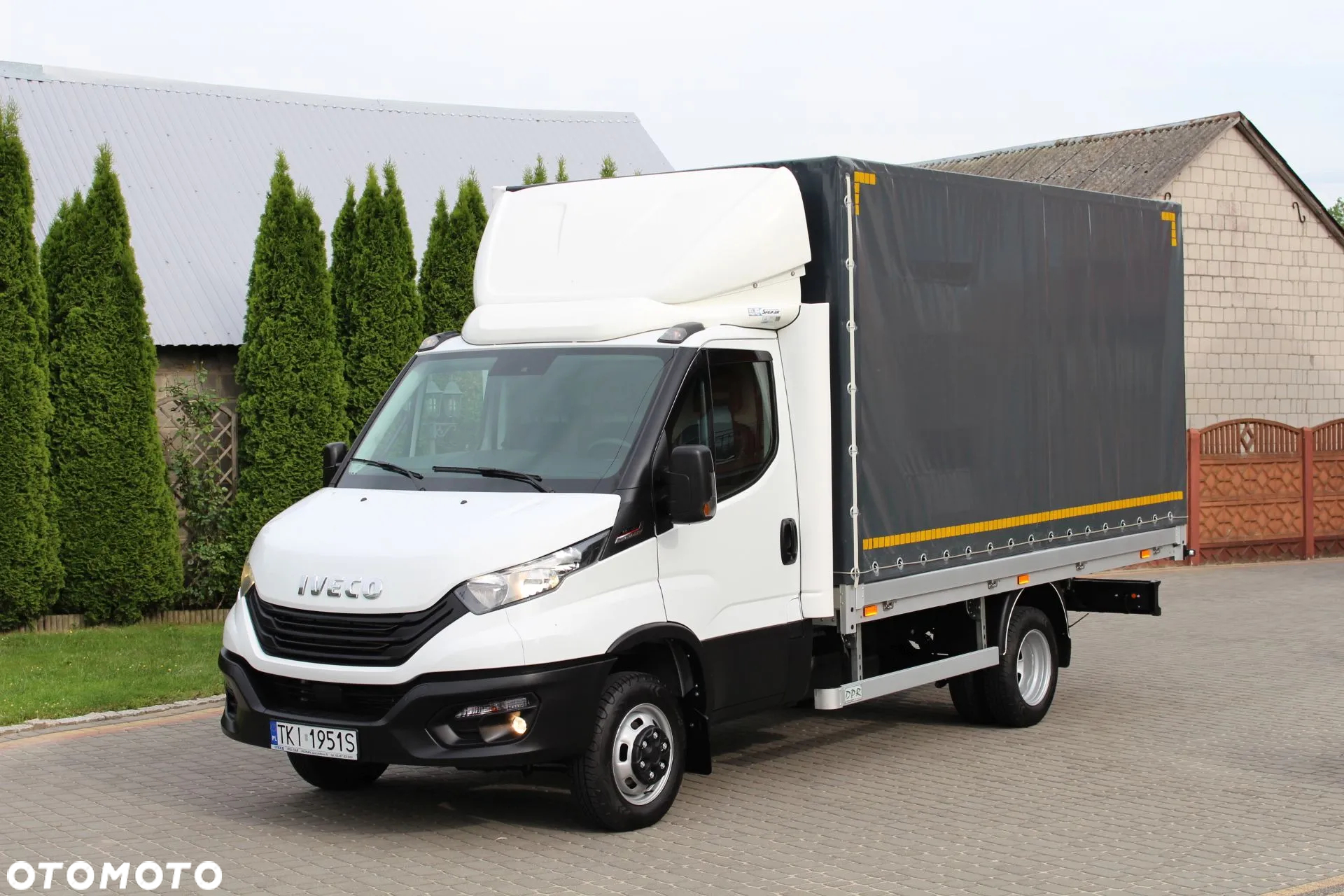 Iveco DAILY 50C18 3.0 180KM AUTOMAT POLSKI SALON 83 TYS KM 1X FIRANKA  JAK NOWY - 2