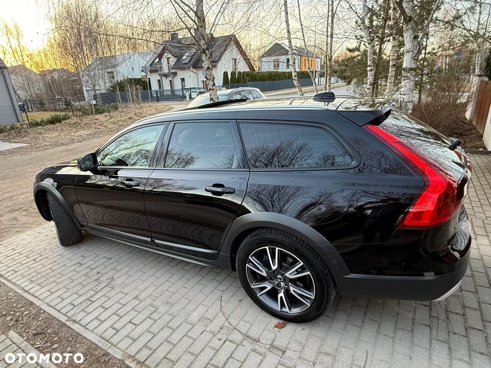 Volvo V90 D5 AWD Geartronic R Design - 8
