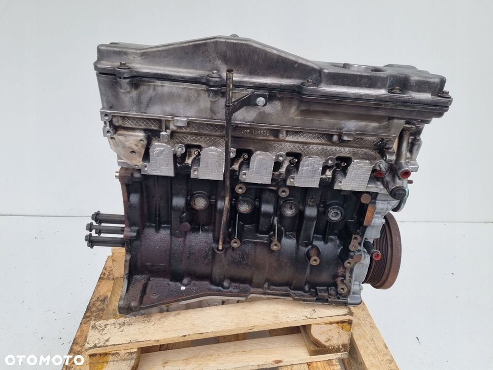 SILNIK Land Rover Defender 2.5 TD5 pali 16P - 16