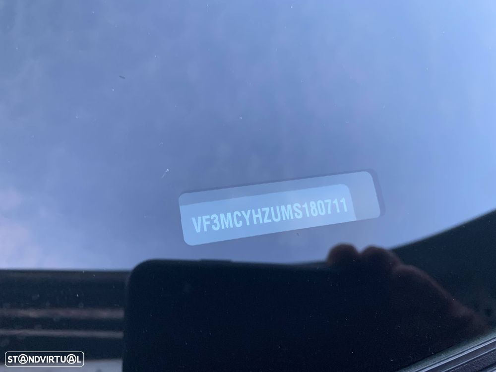 Peugeot 3008 1.5 BlueHDi Allure Pack EAT8 - 36