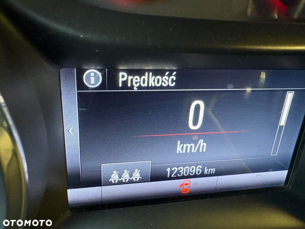 Opel Astra - 2
