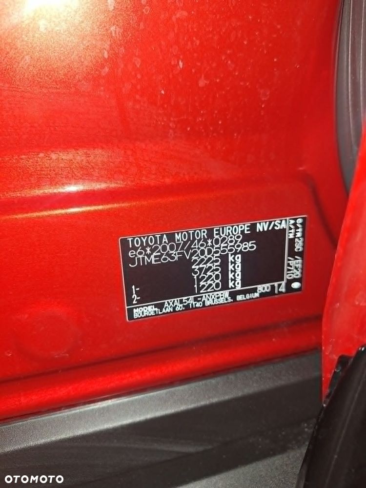 Toyota RAV4 - 16