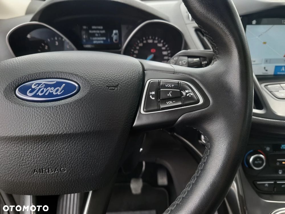 Ford Kuga 2.0 TDCi 2x4 Business Edition - 18