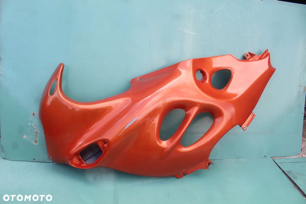 Suzuki GSXF GSX 750 600 F Jajko Bok boczek owiewka osłona obudowa czasza czacha lewa - 1