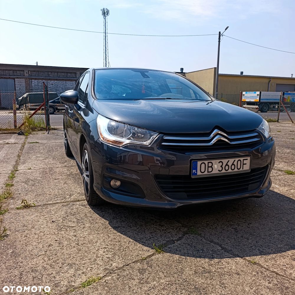Citroën C4 HDi 90 Attraction - 2