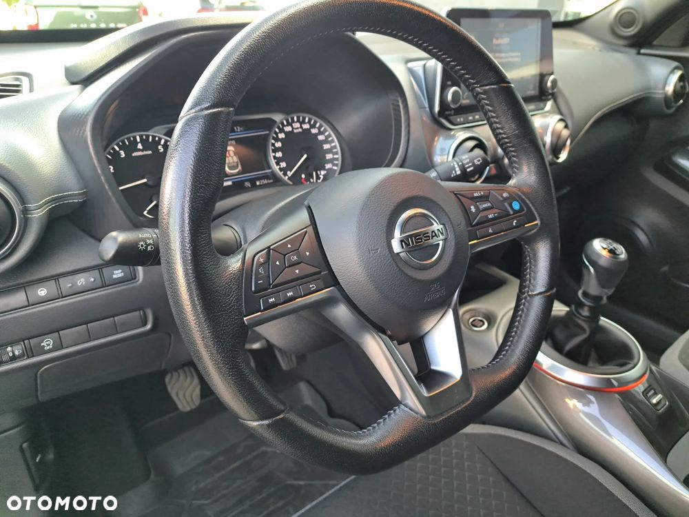 Nissan Juke 1.0 DIG-T N-Connecta - 10