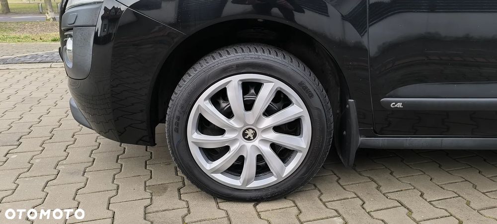 Peugeot 3008 HDi FAP 110 Platinum - 33