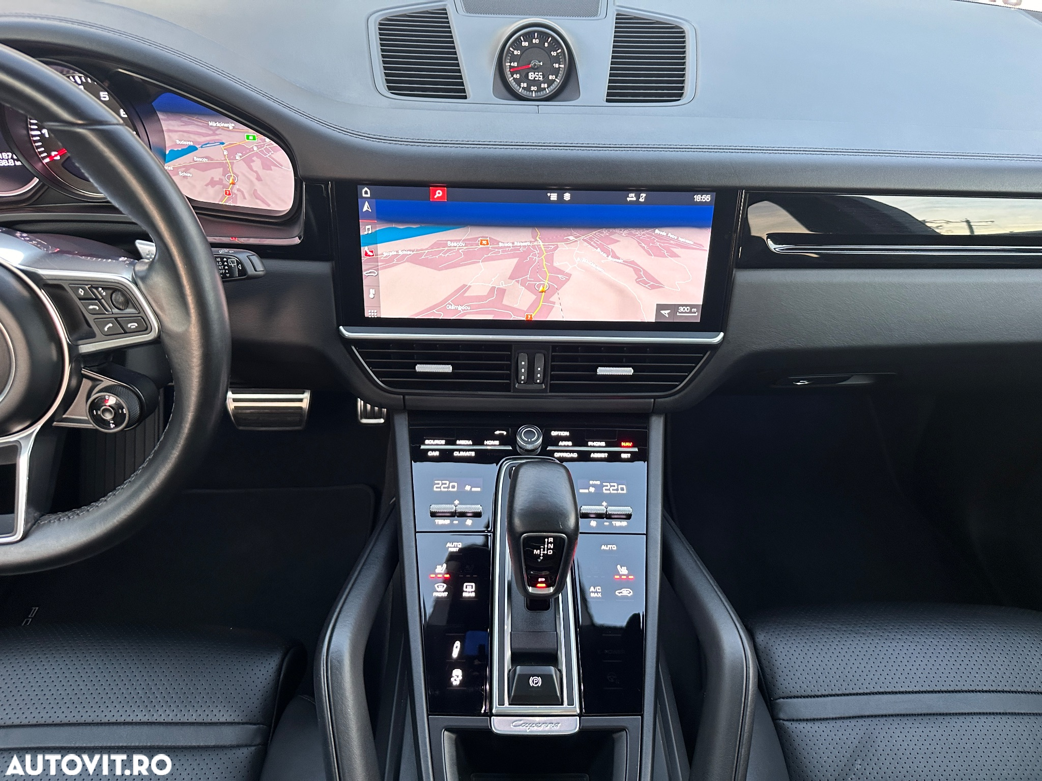 Porsche Cayenne - 12