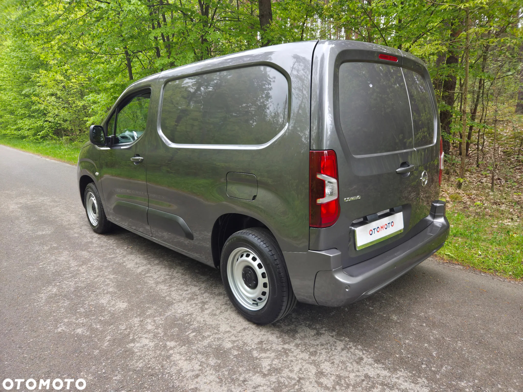Opel Combo Cargo 1.5 D - 9