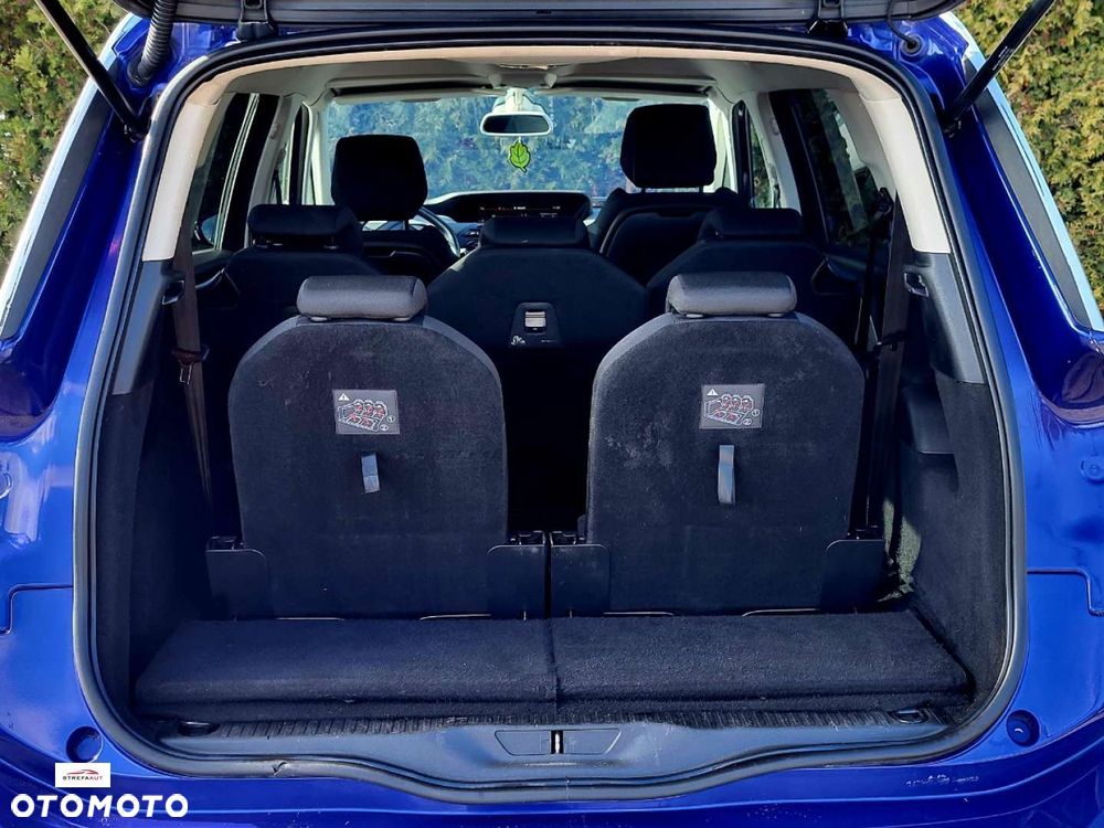 Citroën C4 Grand Picasso - 19