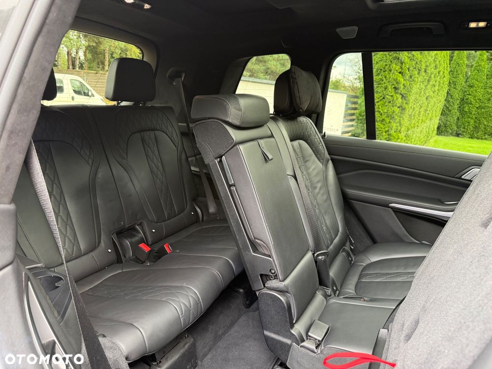 BMW X7 xDrive40d mHEV - 20