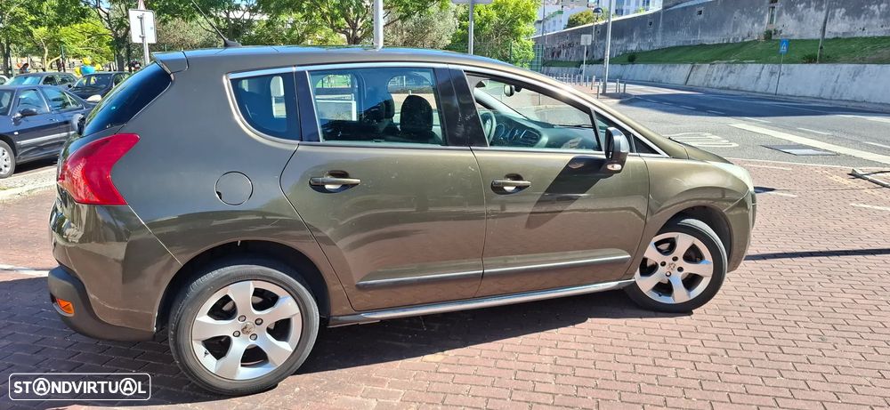 Peugeot 3008 1.6 HDi Sport - 3