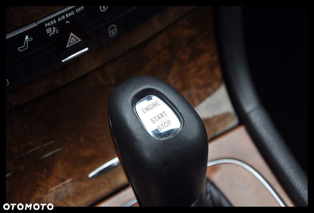 Mercedes-Benz Klasa E 500 T Avantgarde - 34