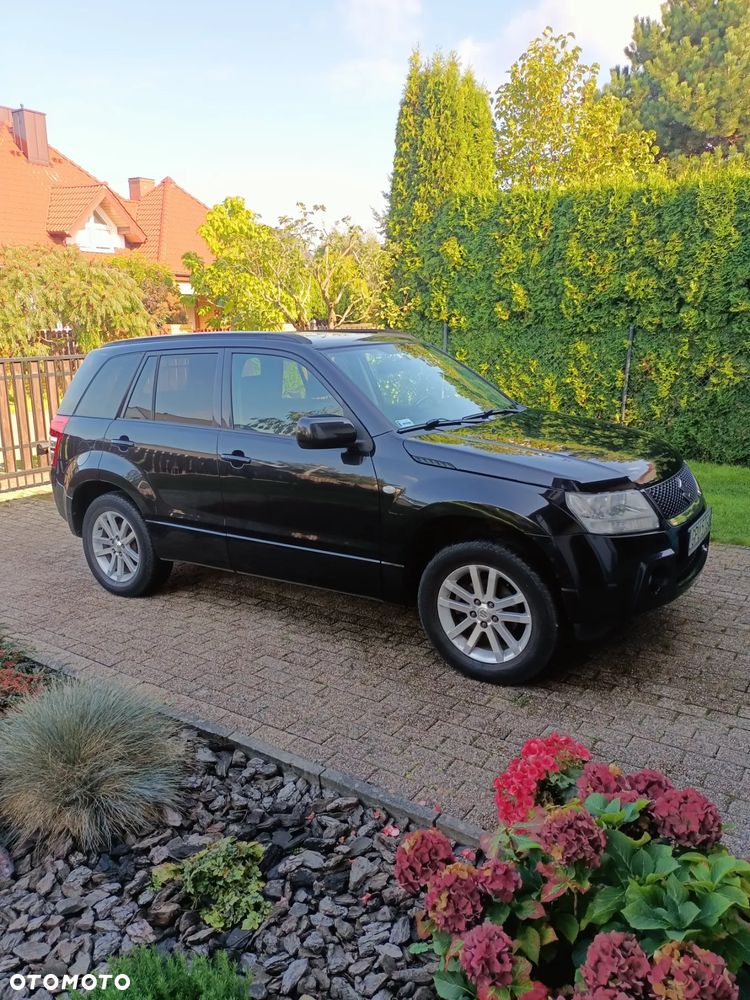Suzuki Grand Vitara 2.0 - 1