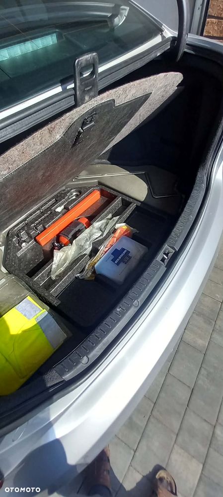 Toyota Avensis 1.8 Luna - 21