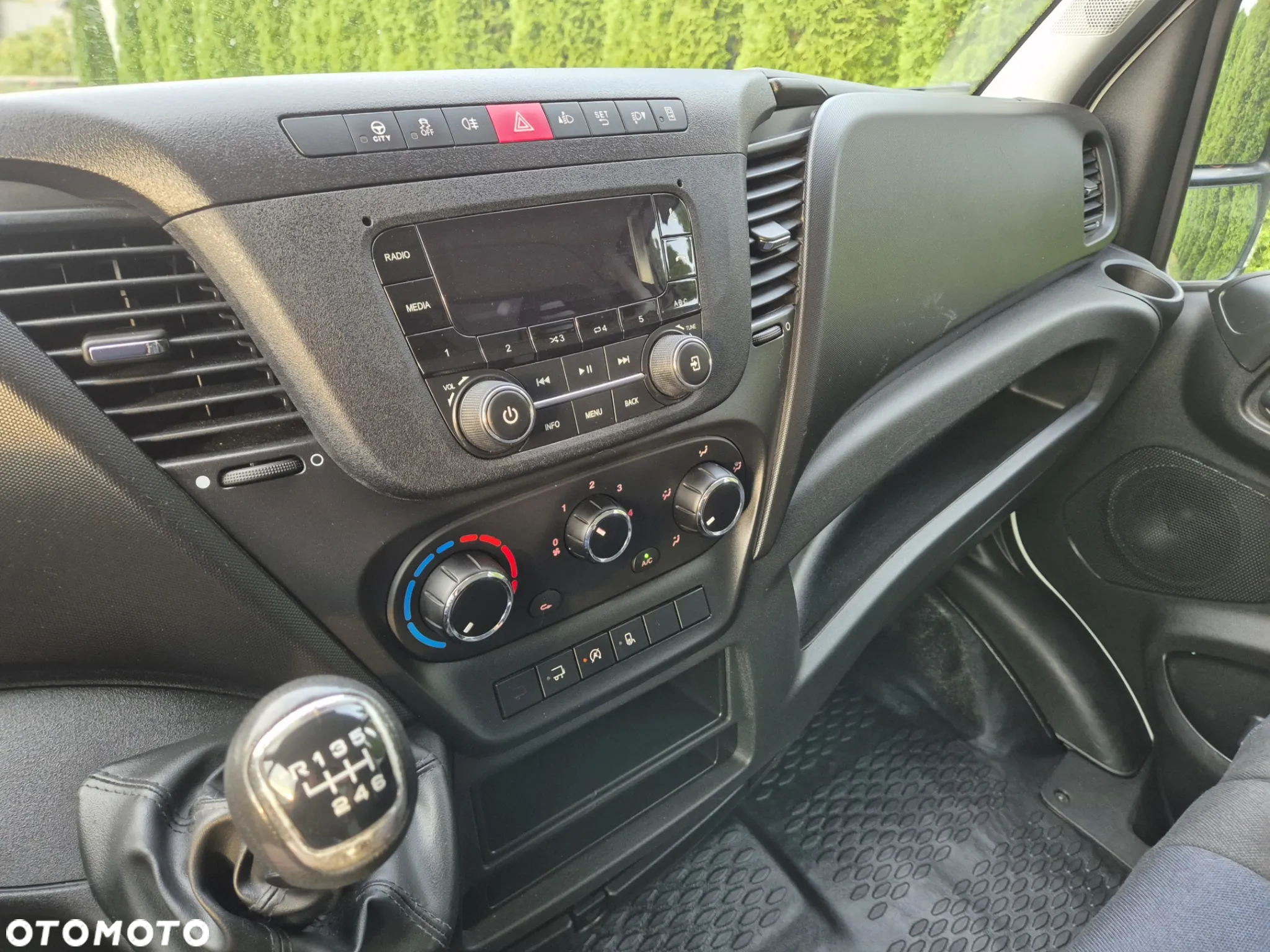 Iveco 35s14  140KM - 8