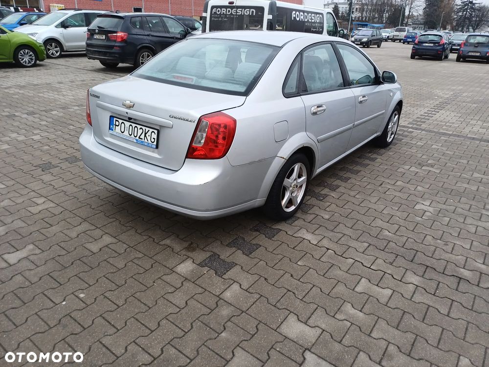 Chevrolet Lacetti - 3