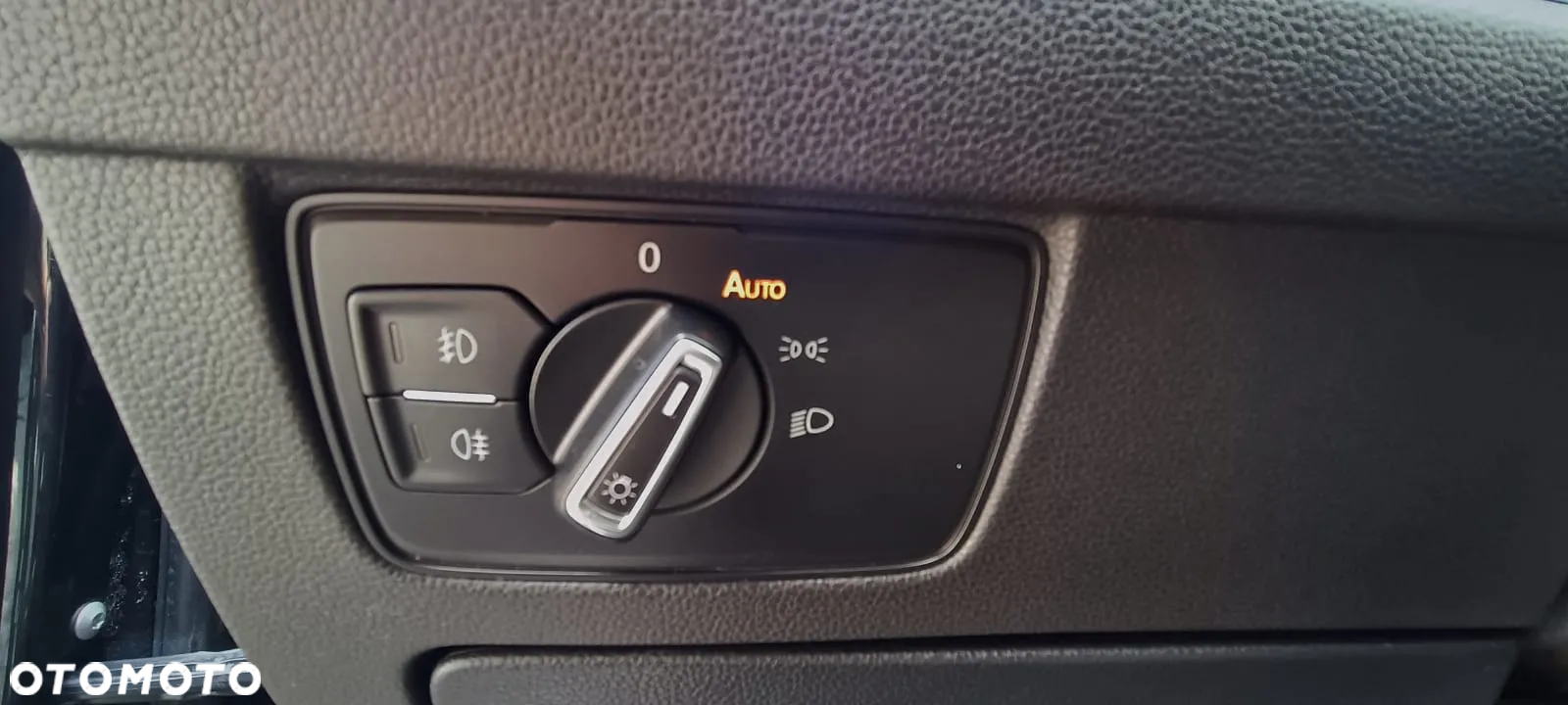 Volkswagen Passat - 15