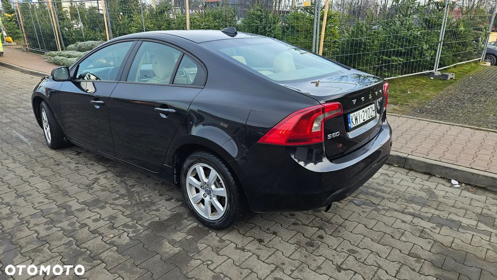 Volvo S60 - 3