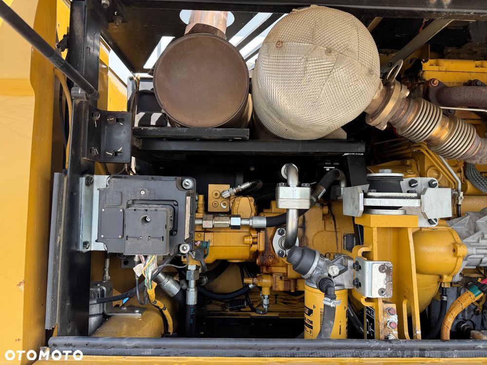 Caterpillar M315D 17000kg - 16