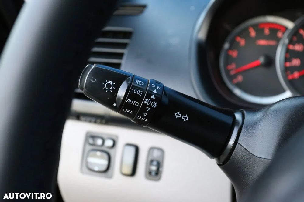 Mitsubishi L200 Pick Up 4x4 Intense Double Cab - 21