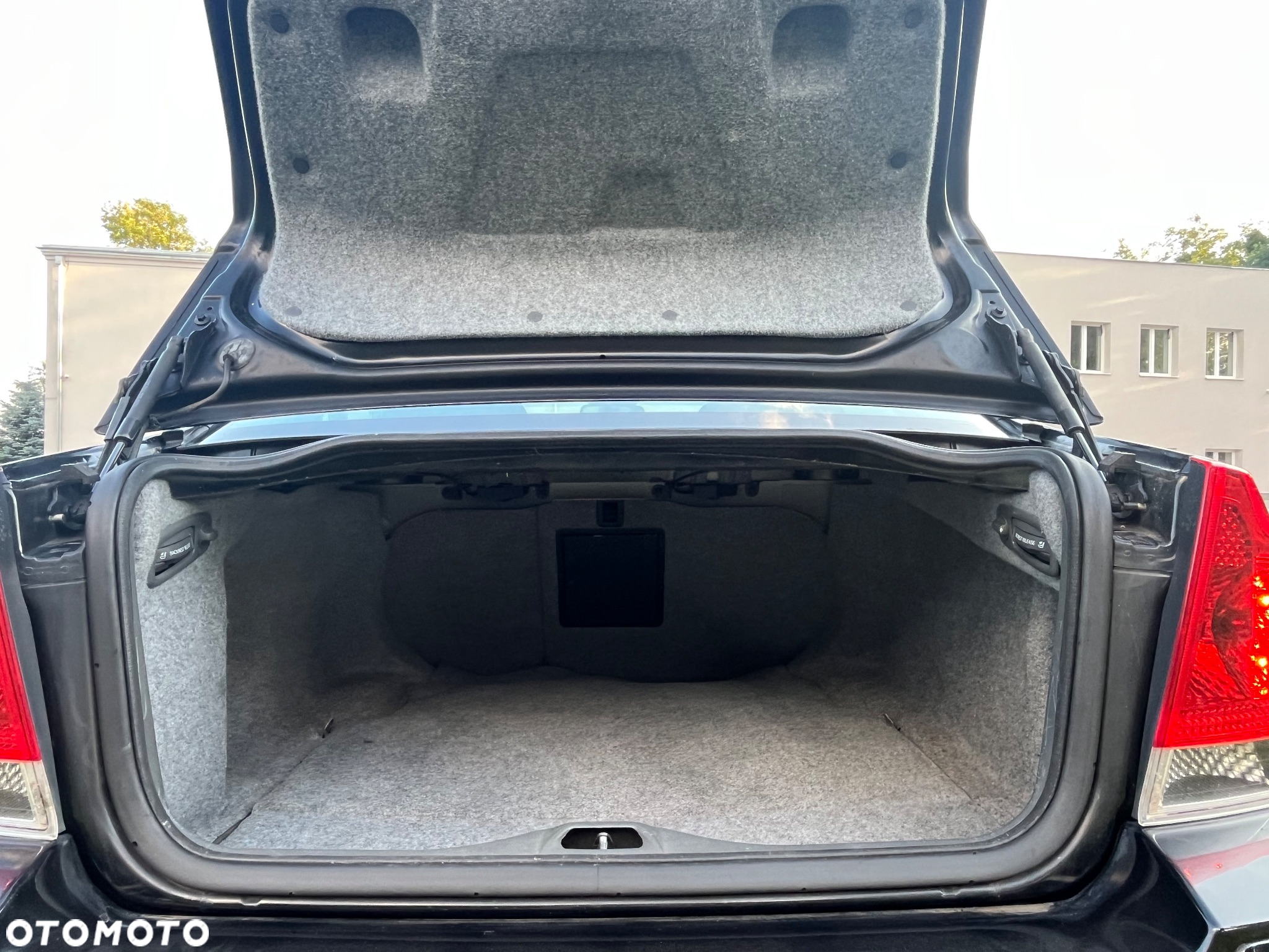 Volvo S60 D5 Summum - 10