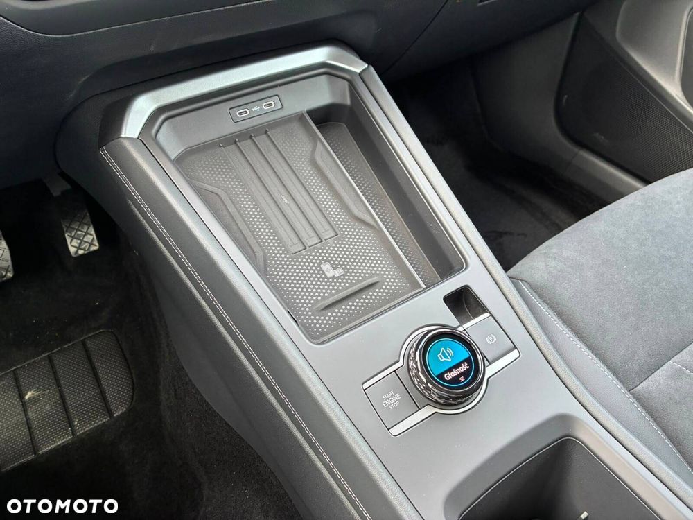 Volkswagen T-Roc - 25