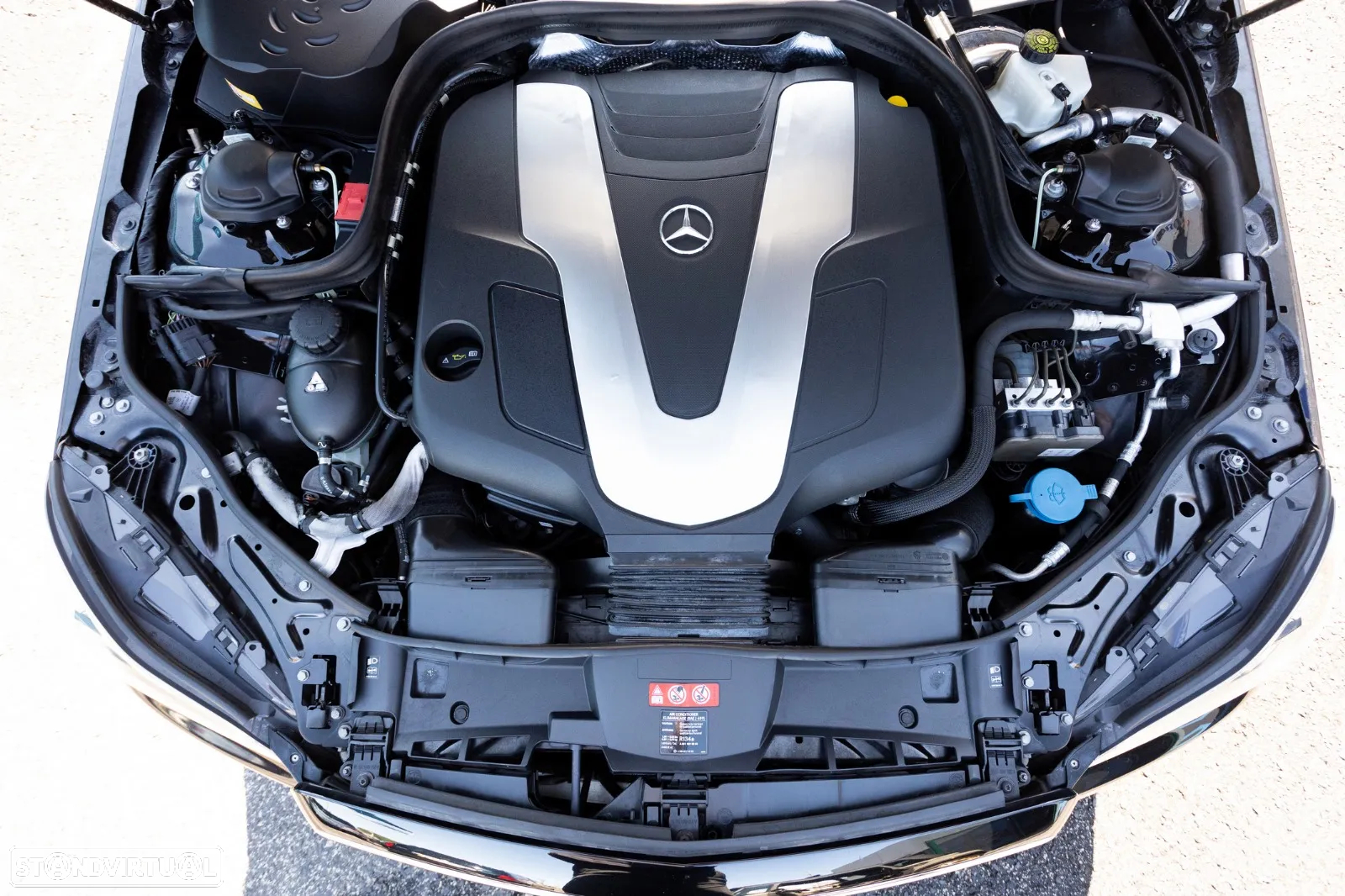 Mercedes-Benz E 350 BlueTEC Avantgarde 4-Matic - 53