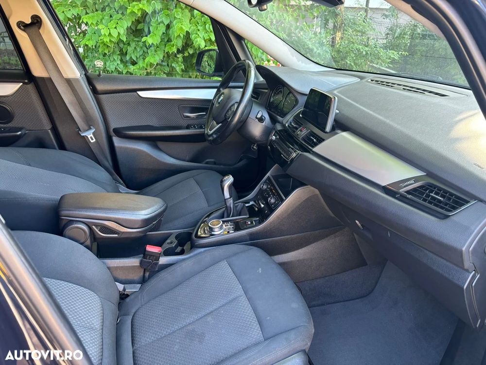 BMW Seria 2 216i Advantage - 10