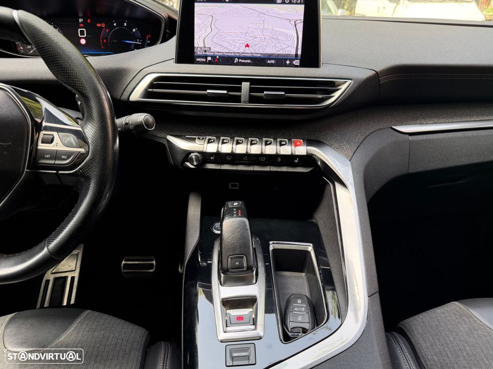 Peugeot 5008 1.6 BlueHDi GT Line EAT6 - 13