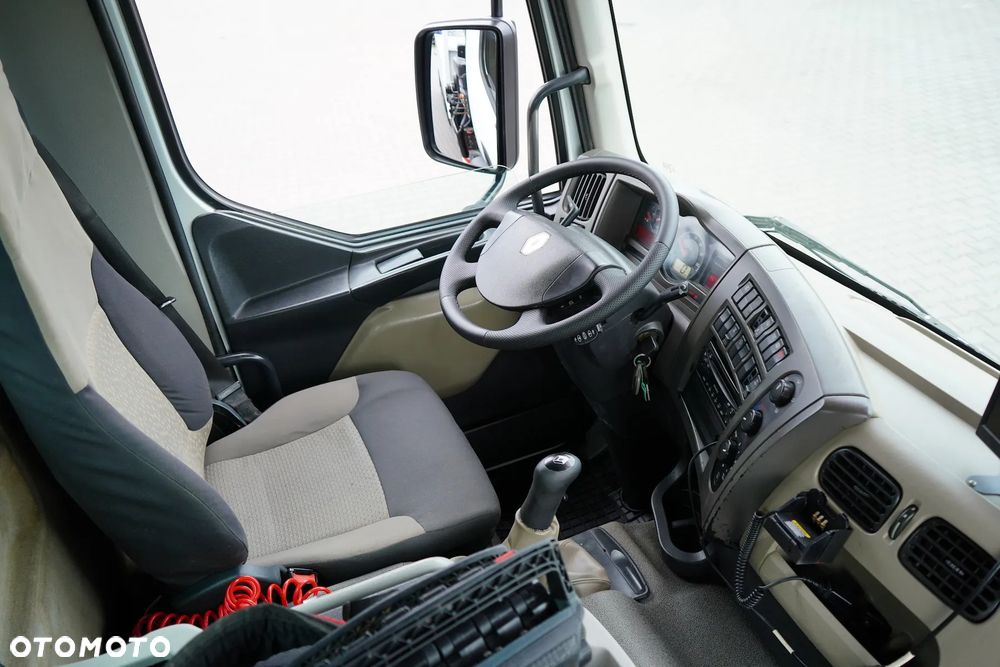 Renault PREMIUM / 370 / 6 X 4 / SKRZYNIOWY + HDS / HIAB 377 EP - 4 / PILOT - 13