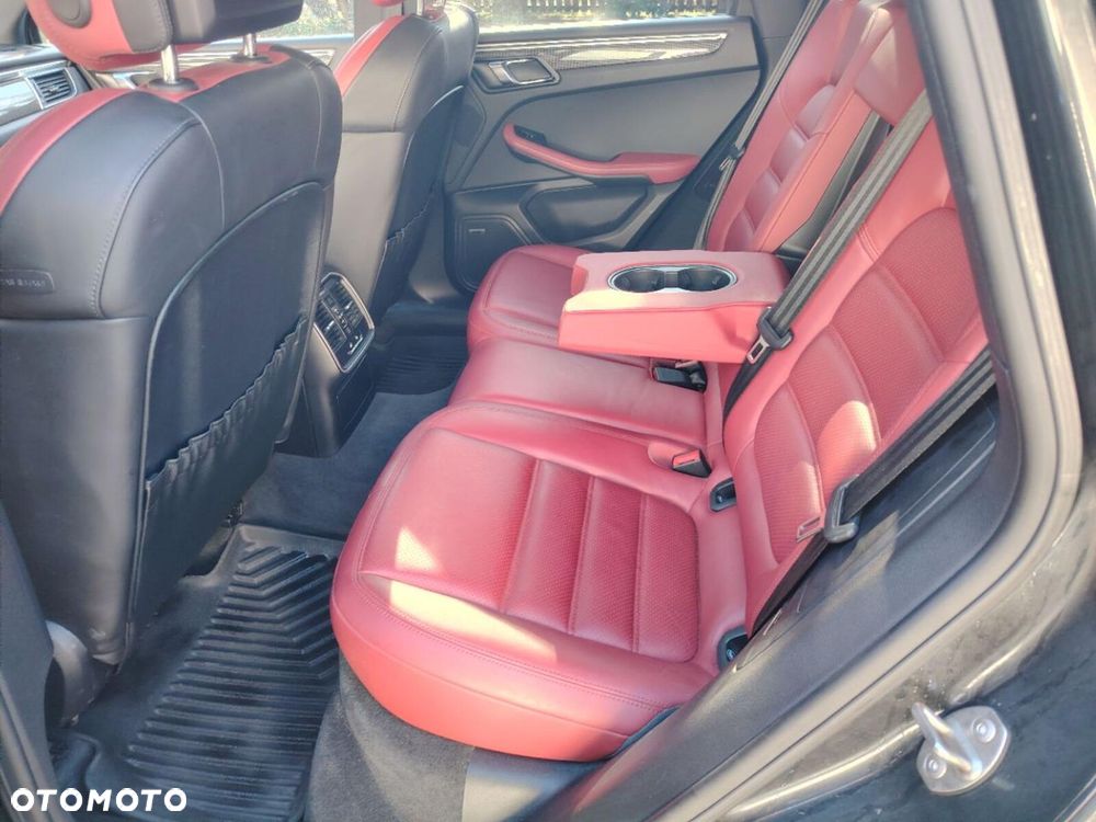 Porsche Macan GTS - 20