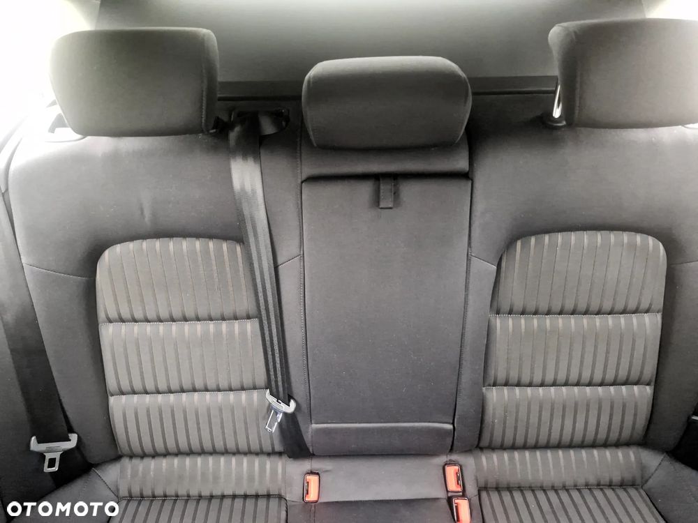 Audi A4 Avant - 29