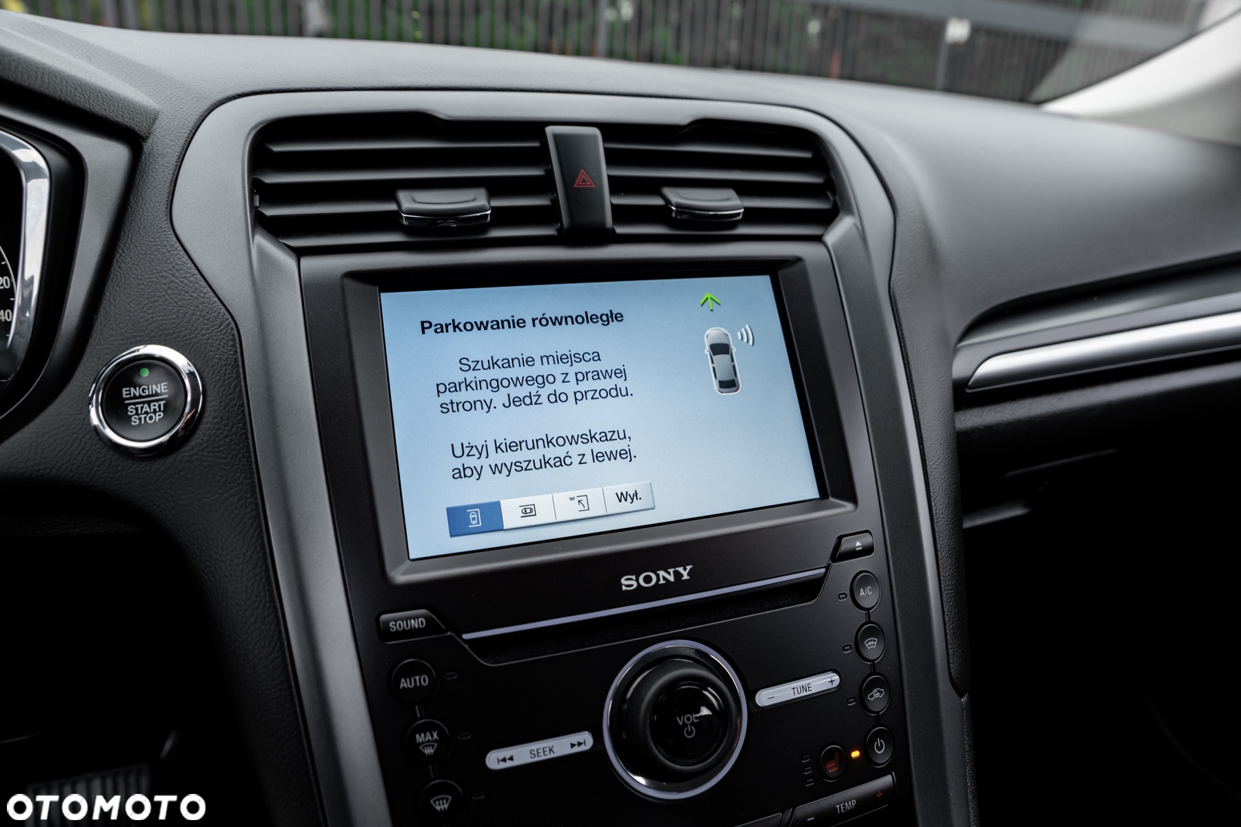 Ford Mondeo 2.0 TDCi ST-Line X 4WD PowerShift - 34