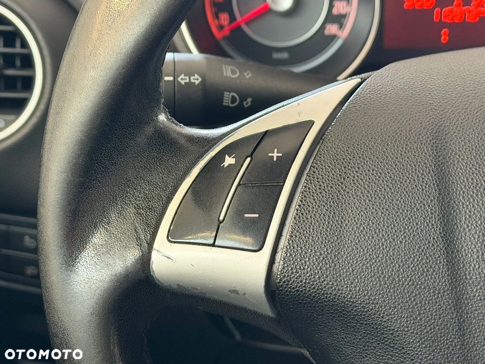 Fiat Punto 1.4 Easy S&S - 15